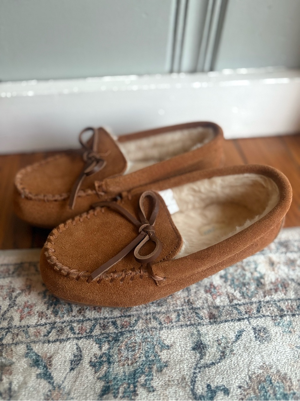 J.Crew Kids Cozy Faux-Shearling Moccasin Slippers in Brown 1Y NEW